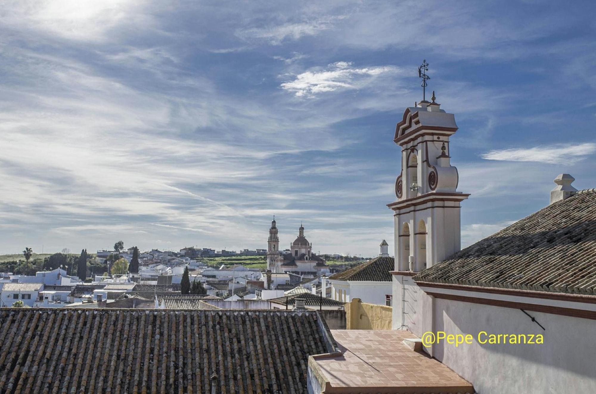 Santa Angela De La Cruz Apartment *